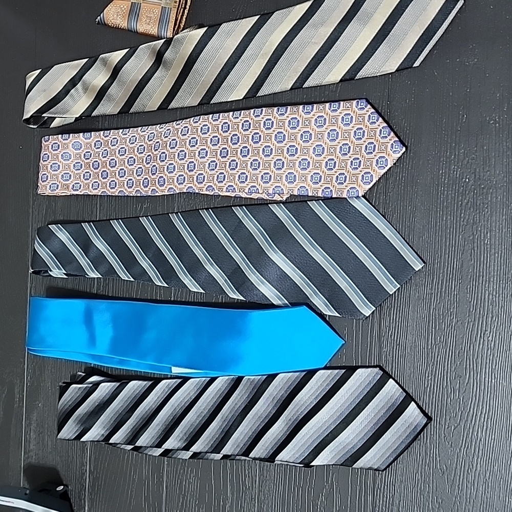 Men's ties